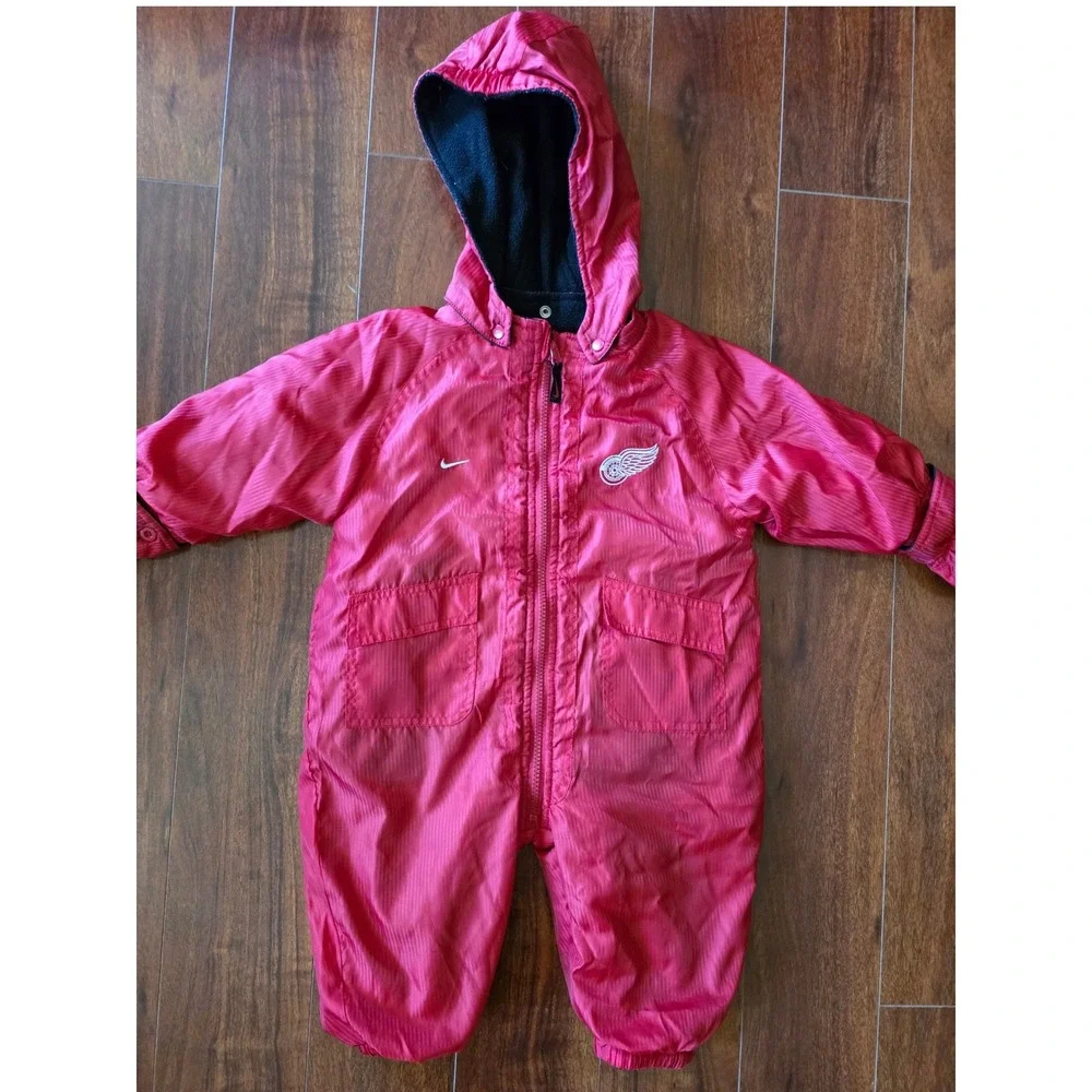 Vgt Nike Detroit Red Wings NHL Kids Red Hooded Fleece Lined Snowsuit Bunting 18M